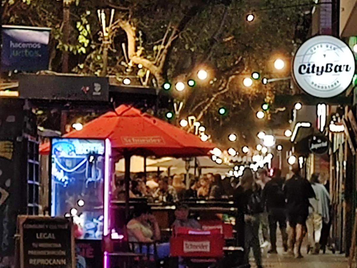 Апартаменти Terrazas De Colon 4 Мендоса Екстер'єр фото